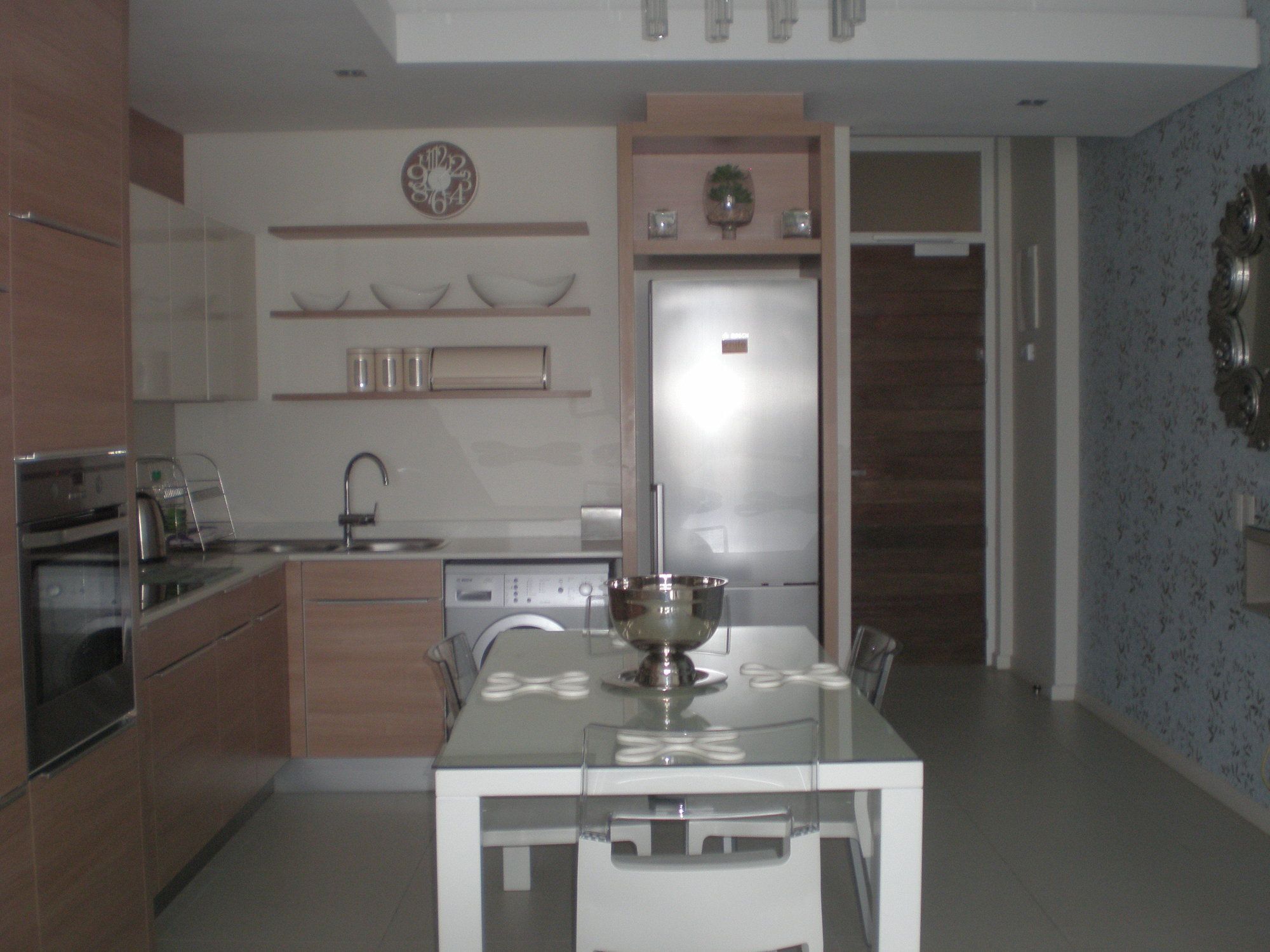 L'empire Crystal Towers Apartment Cape Town